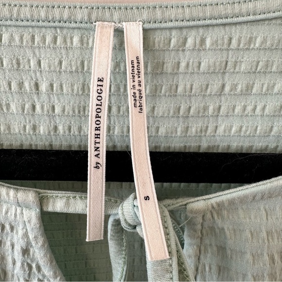 Anthropologie Rebecca Smocked Top in Mint Green. - Picture 9 of 9